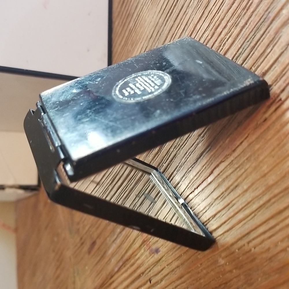 Taurus Powder Compact - empty - Picture 10 of 11